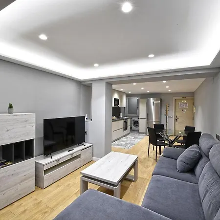 The View - Reformado Con Vistas A La Catedral - Leonapartamentos Lägenhet León