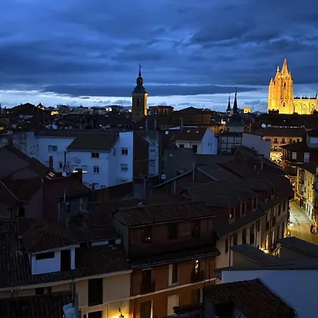 The View - Reformado Con Vistas A La Catedral - Leonapartamentos شقة ليون