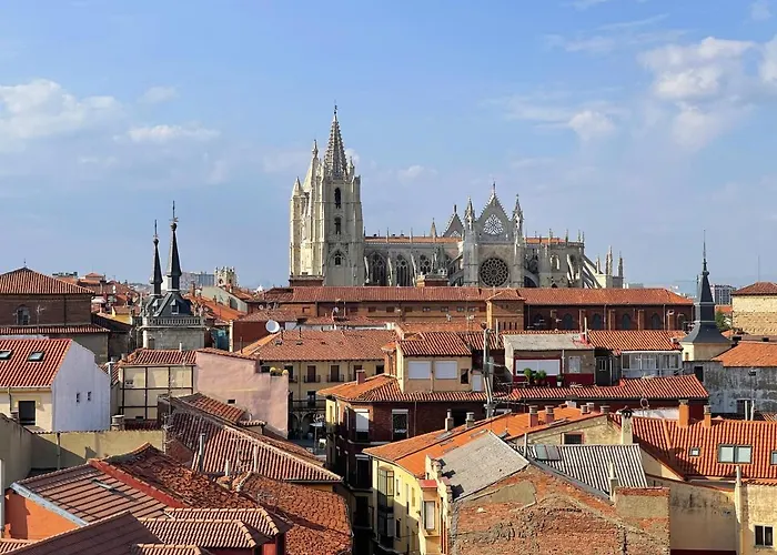 The View - Reformado Con Vistas A La Catedral - Leonapartamentos Appartement